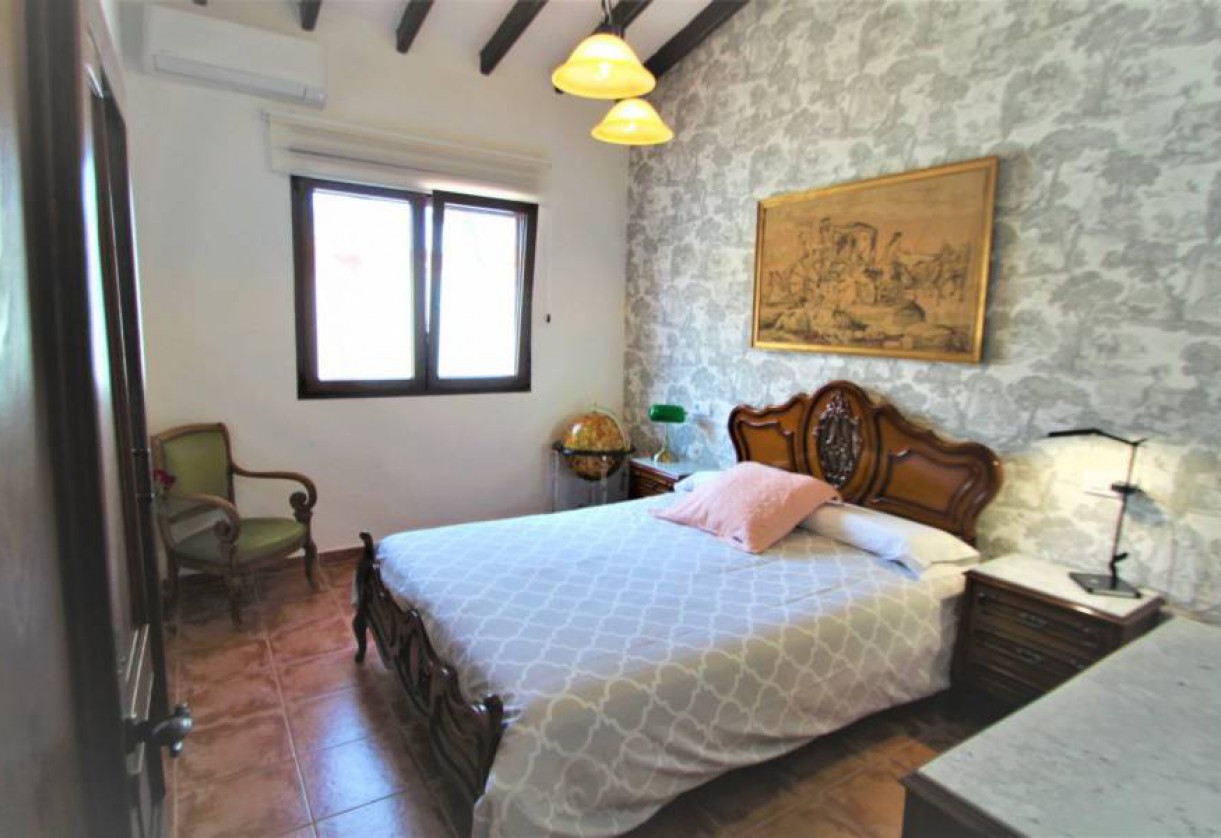 Sale · Villa · Cabo Roig