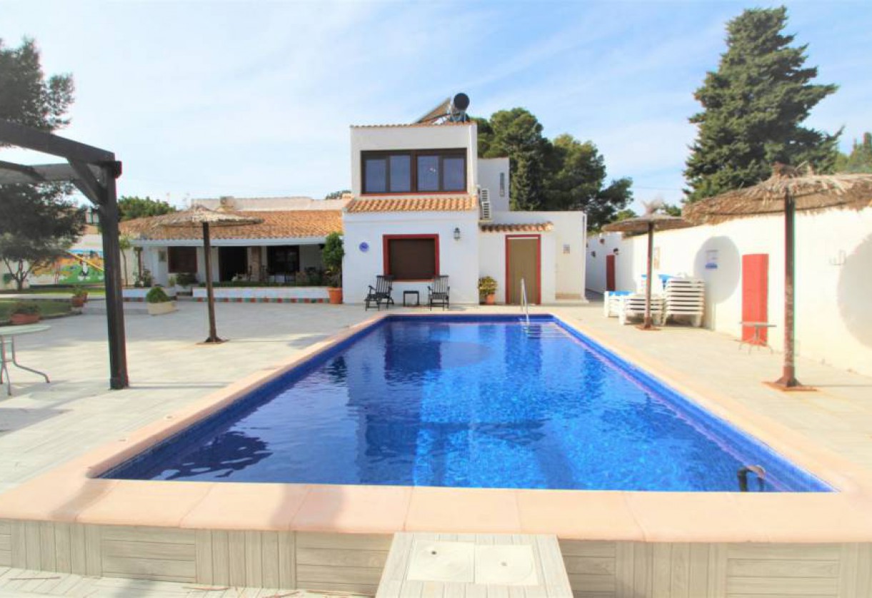 Sale · Villa · Cabo Roig