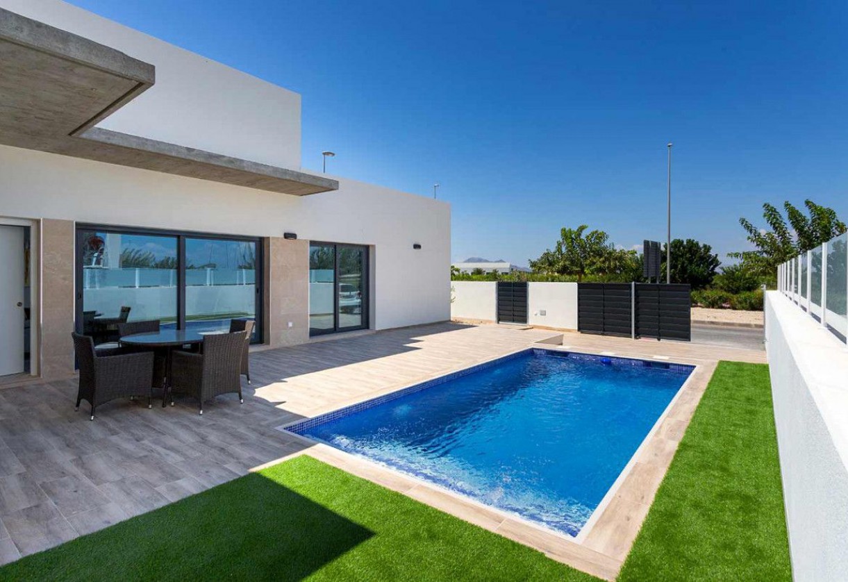 Rynek pierwotny · Villas · Daya Nueva