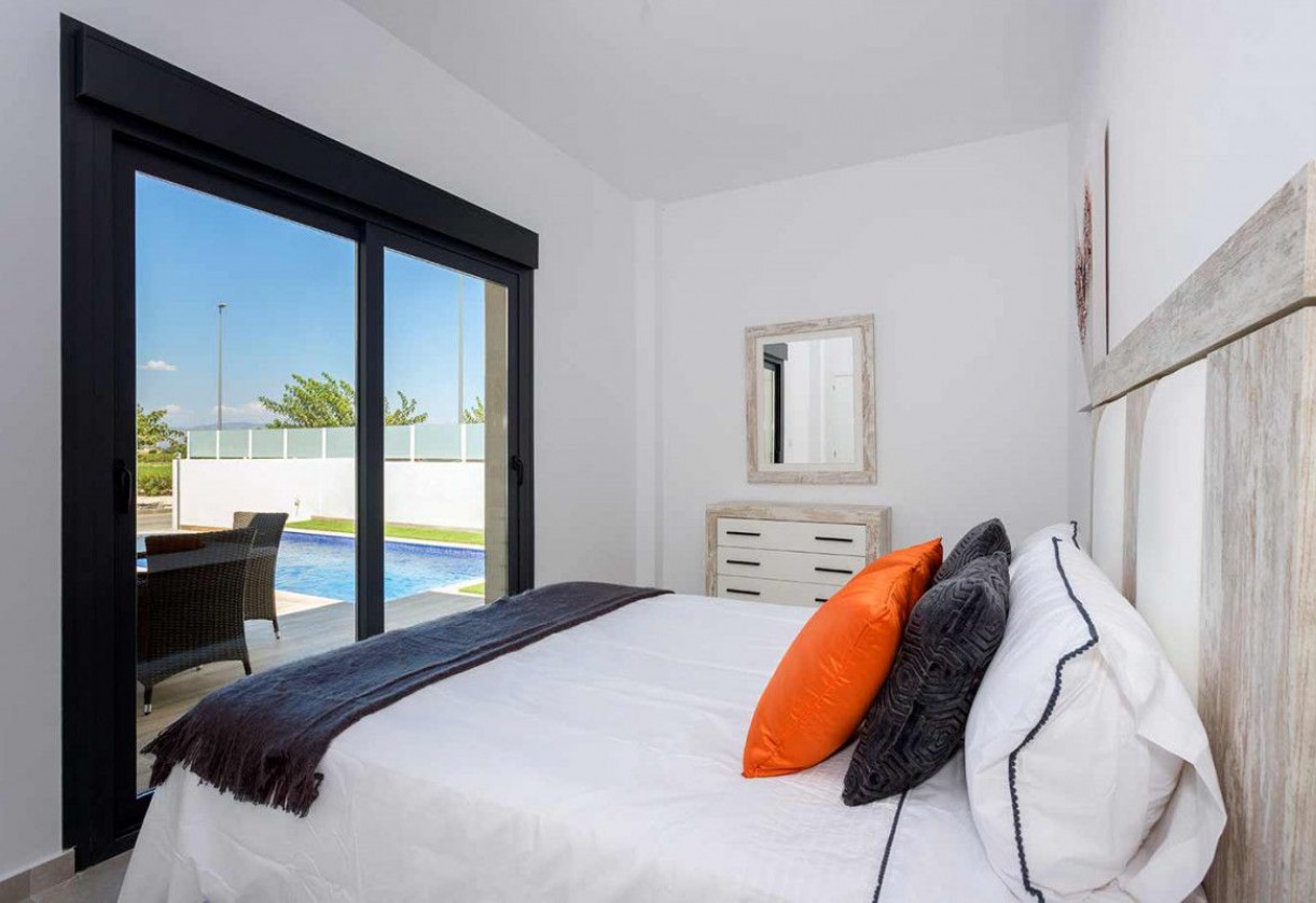 Rynek pierwotny · Villas · Daya Nueva