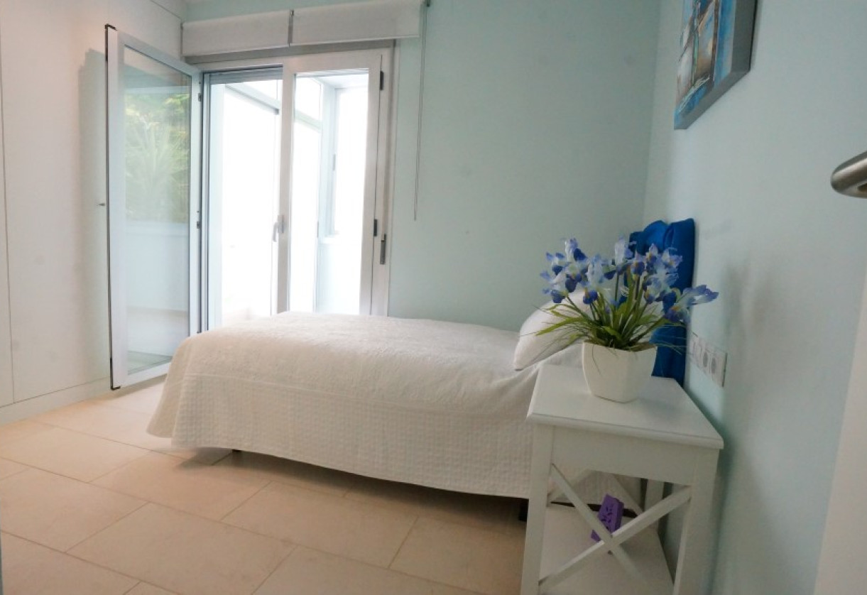 Reventa · Apartment · Altea