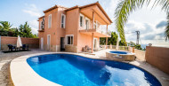 Sale · detached house · Calpe