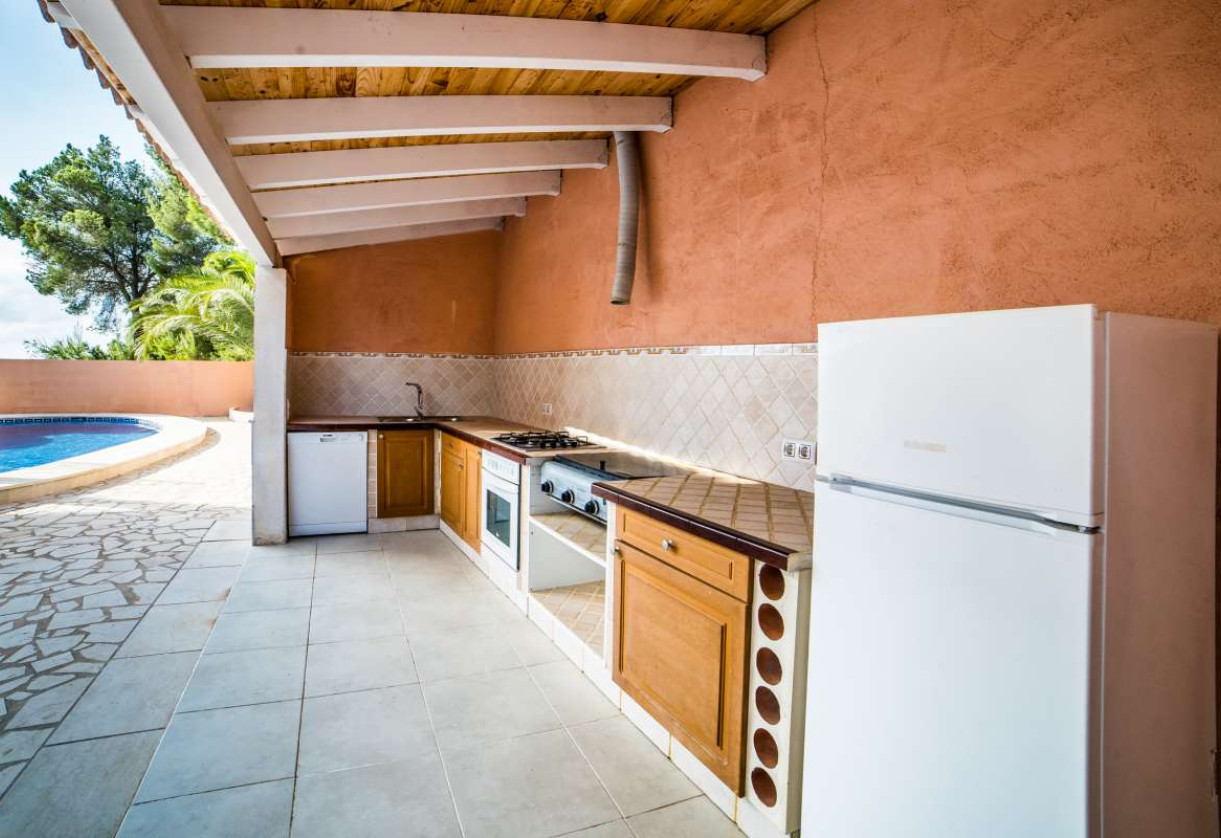 Sale · detached house · Calpe