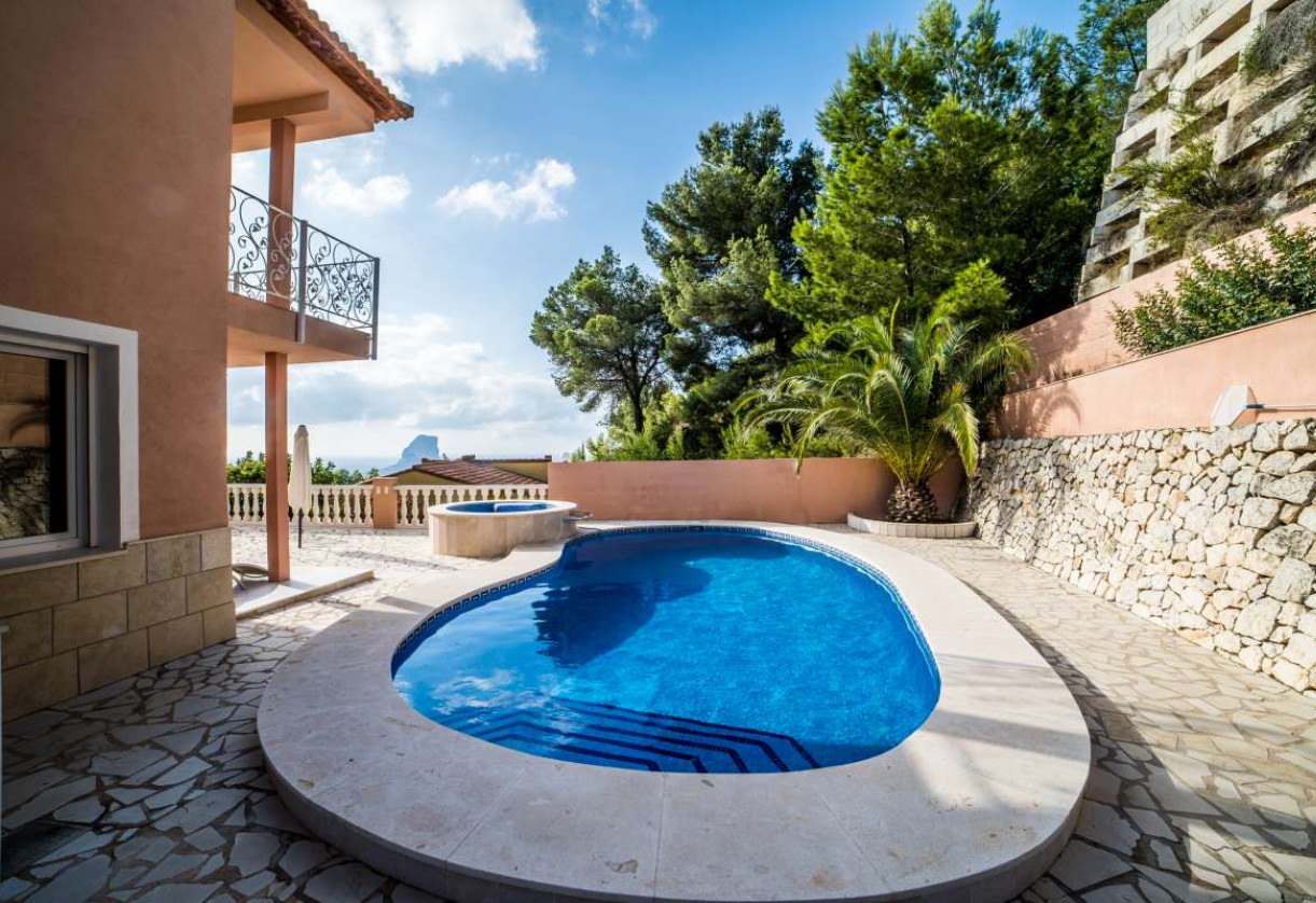 Sale · detached house · Calpe