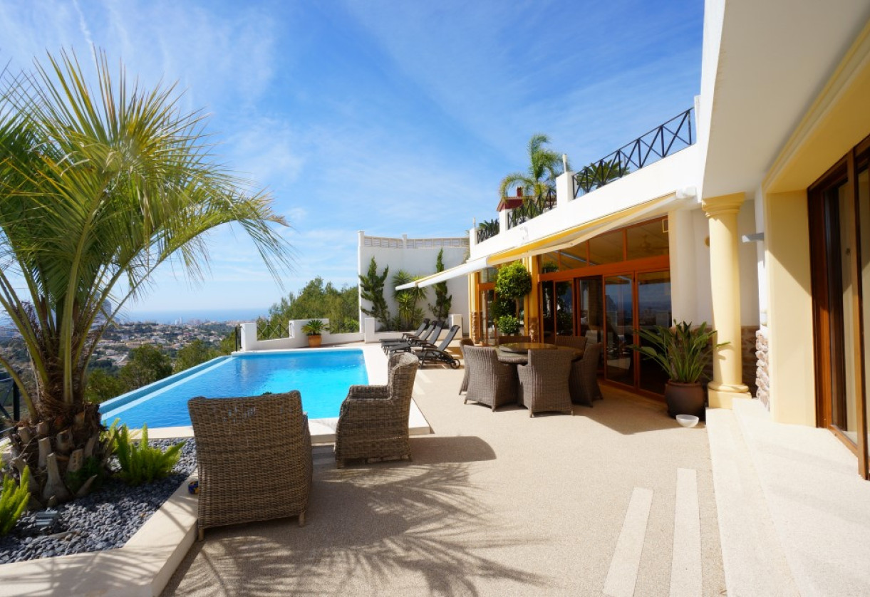 Sale · detached house · Calpe