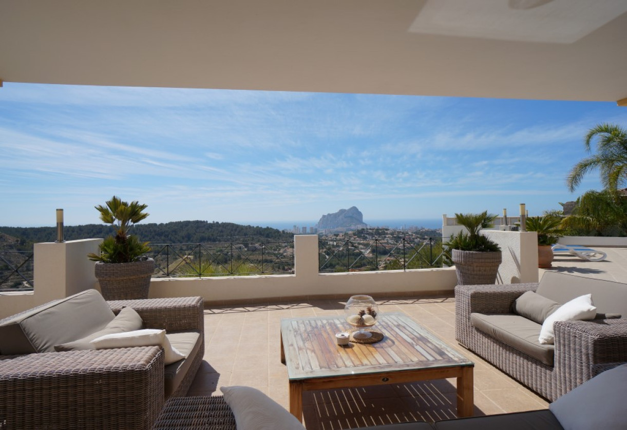 Sale · detached house · Calpe
