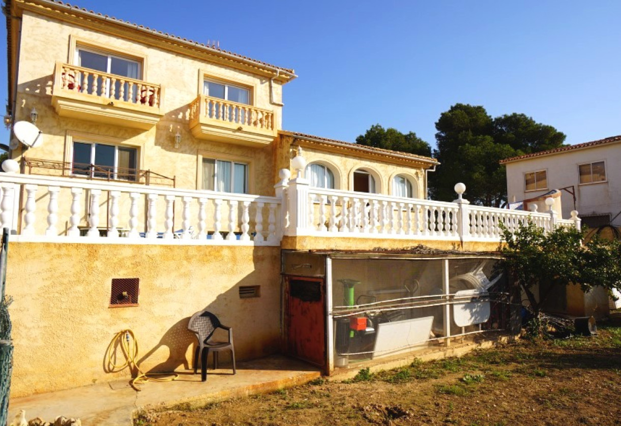 Rynek wtórny · detached house · Calpe