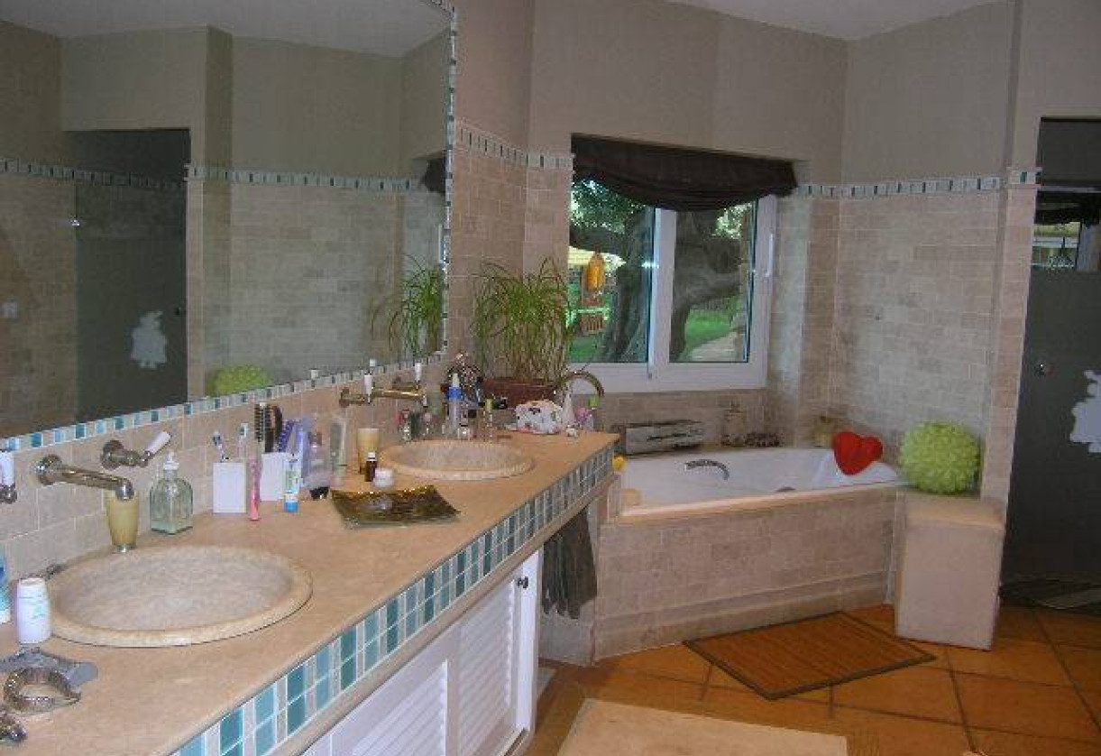 Rynek wtórny · detached house · Senija