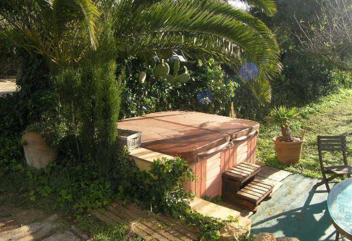 Rynek wtórny · detached house · Senija