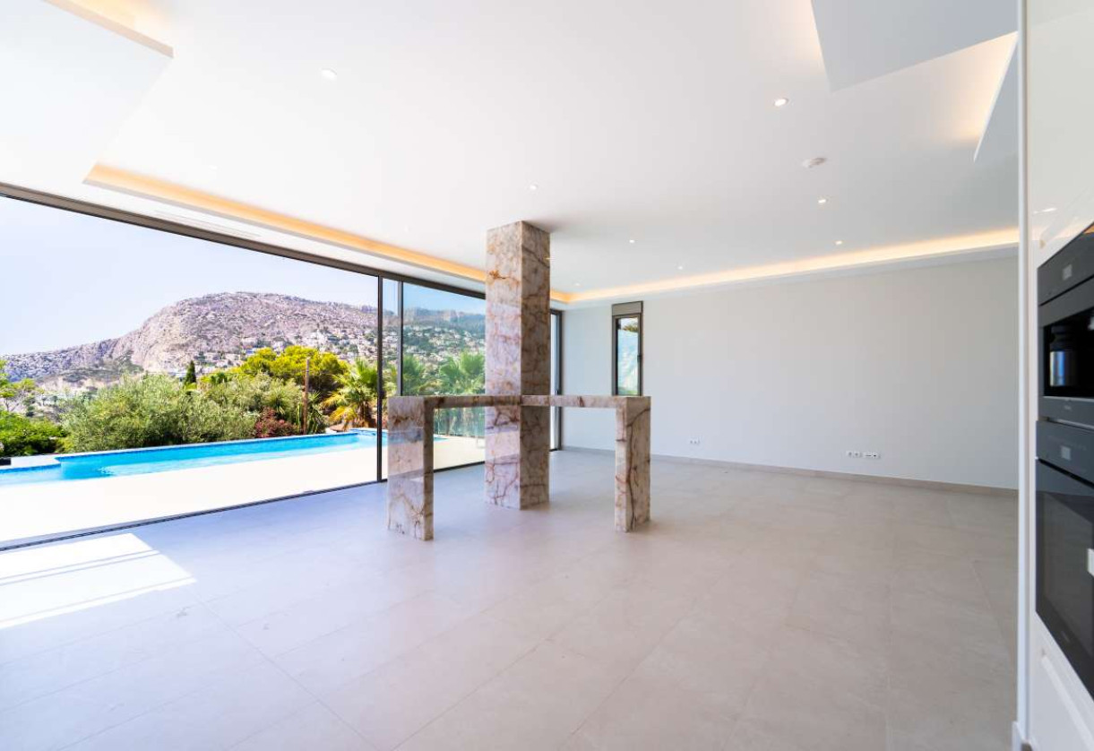 New Build · detached house · Calpe