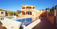 Resale · detached house · Calpe