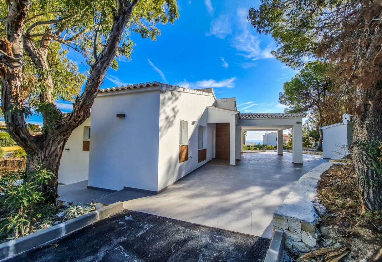 Resale · detached house · Calpe