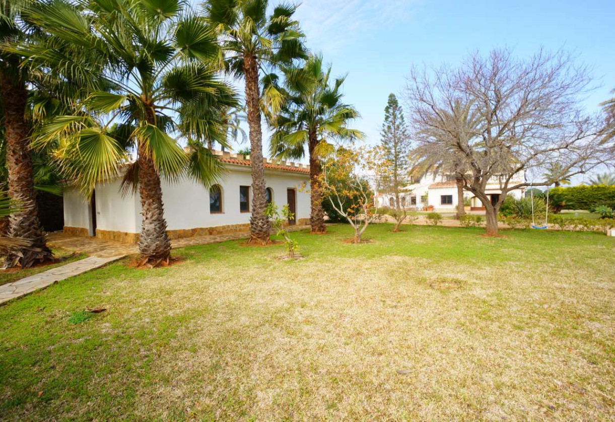 Resale · detached house · Jávea