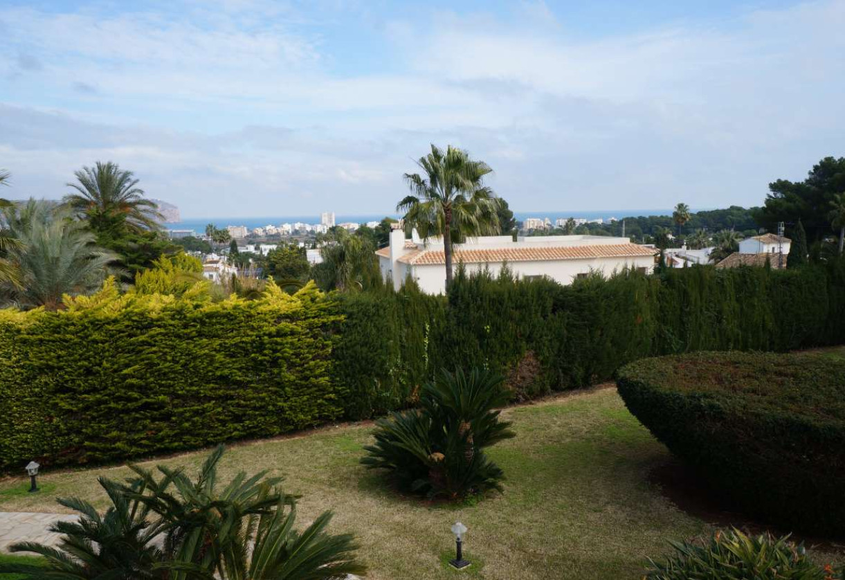 Resale · detached house · Jávea