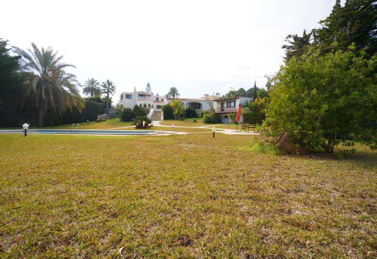 Resale · detached house · Jávea