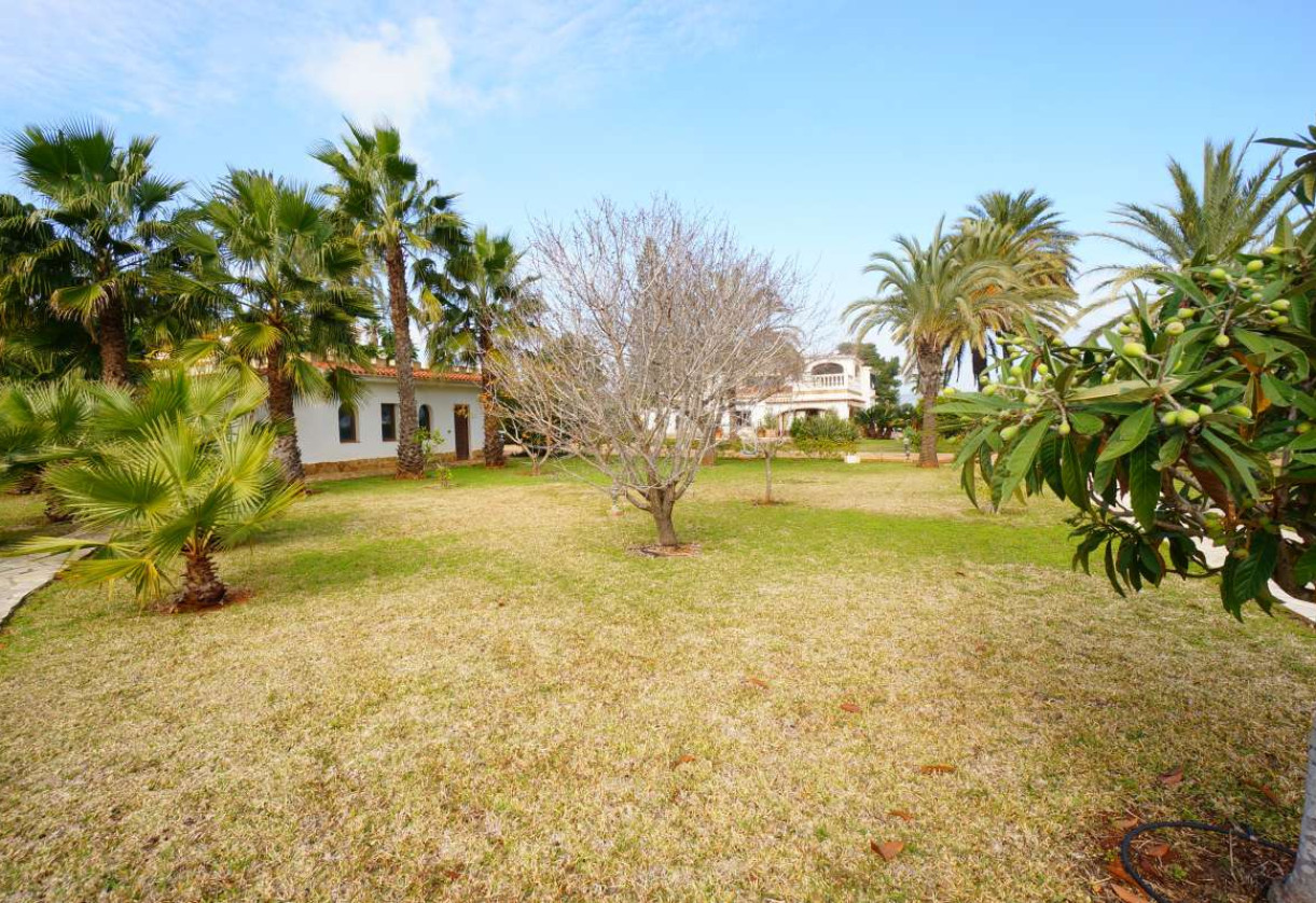 Resale · detached house · Jávea