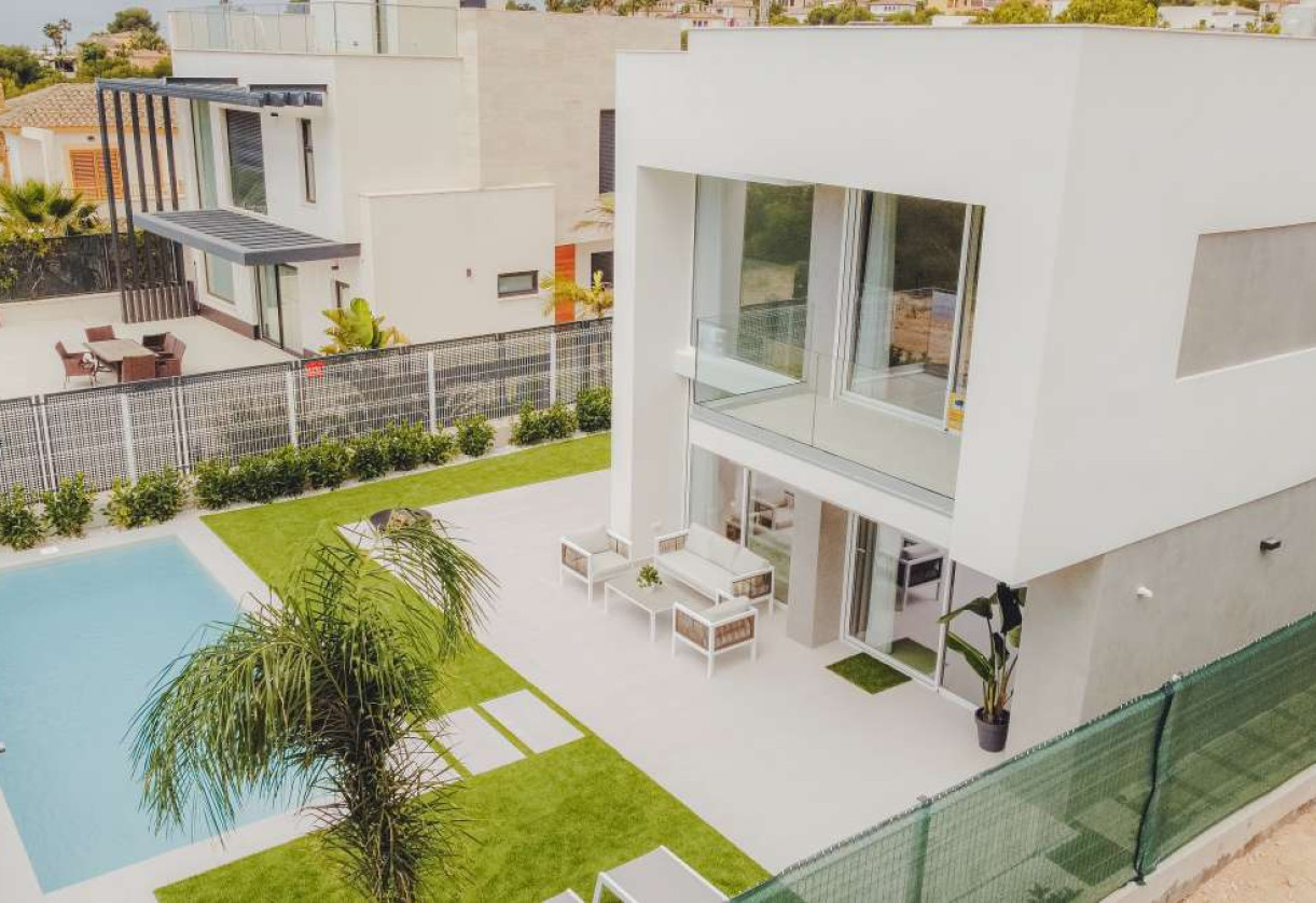 Rynek pierwotny · detached house · Finestrat