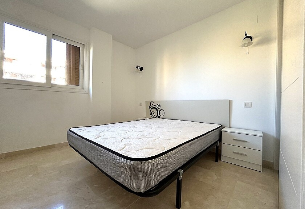 Rynek wtórny · Apartment · Torrevieja · Punta Prima