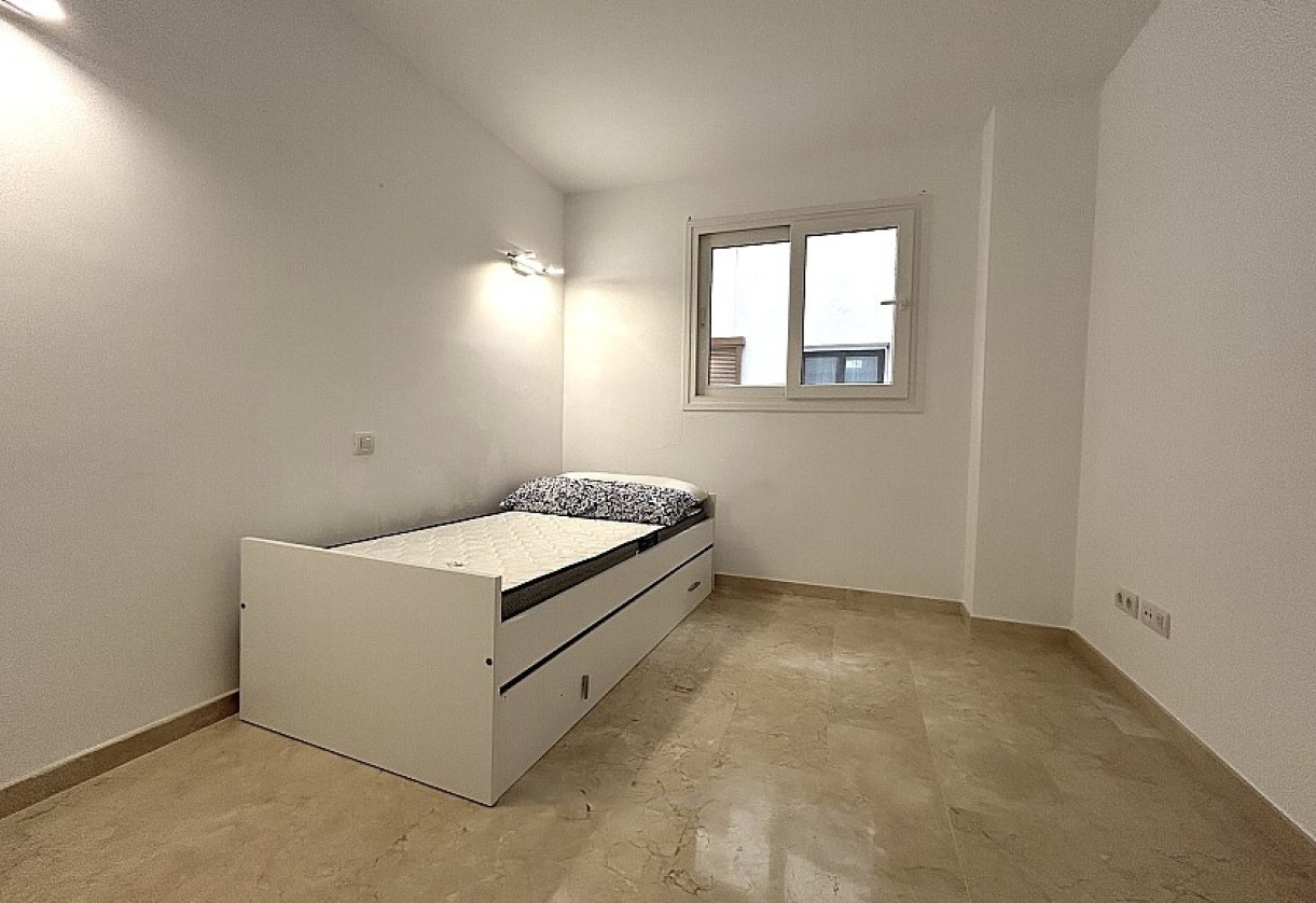 Rynek wtórny · Apartment · Torrevieja · Punta Prima