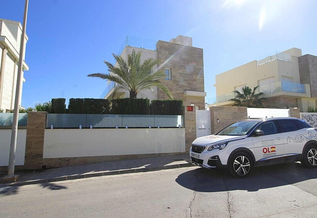 Reventa · Villa · Orihuela Costa · La Zenia