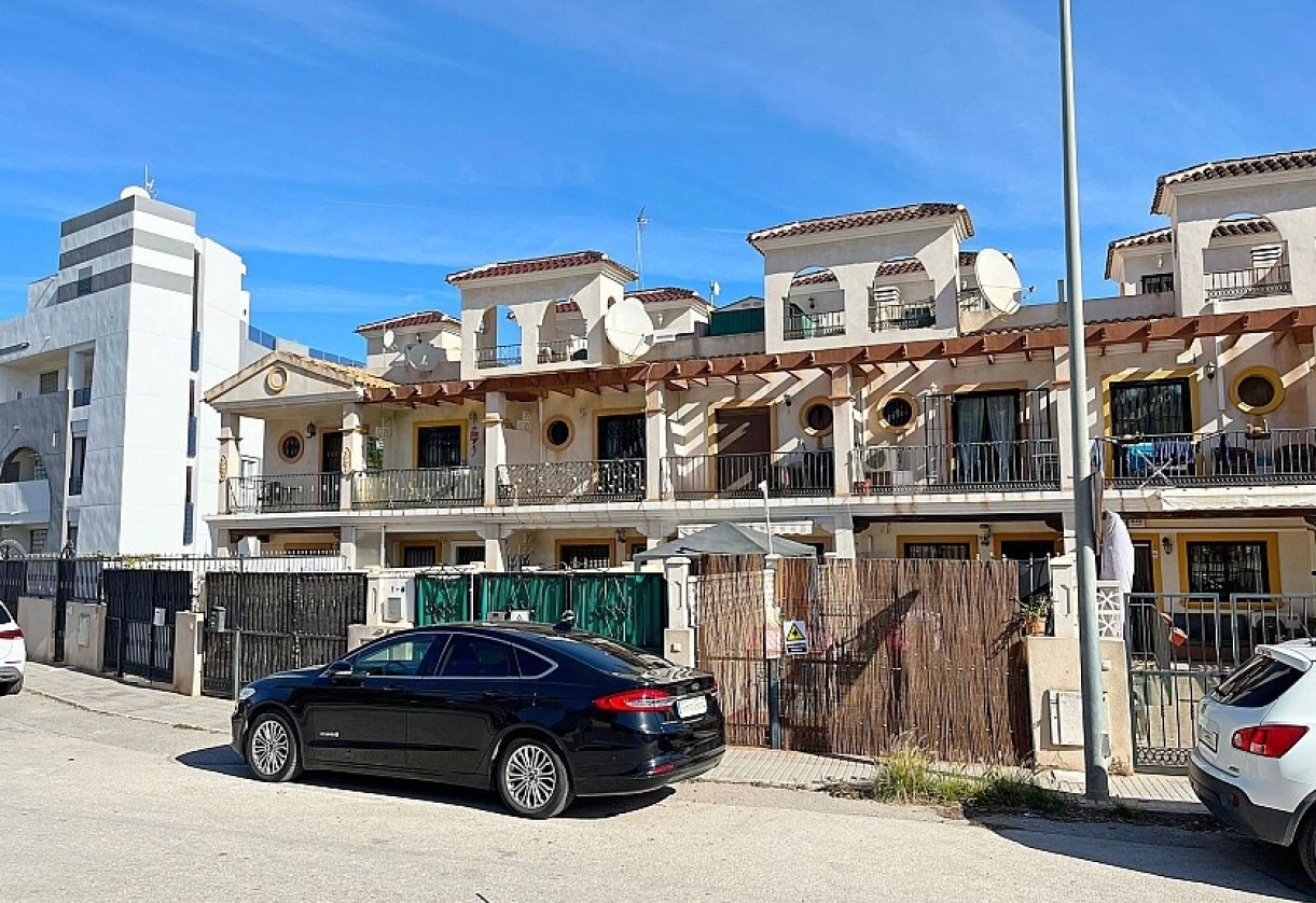 Rynek wtórny · Semidetached villa · Orihuela Costa · villamartin