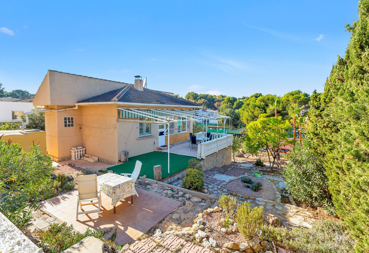 Rynek wtórny · Detached House / Villa · Torrevieja · Los balcones