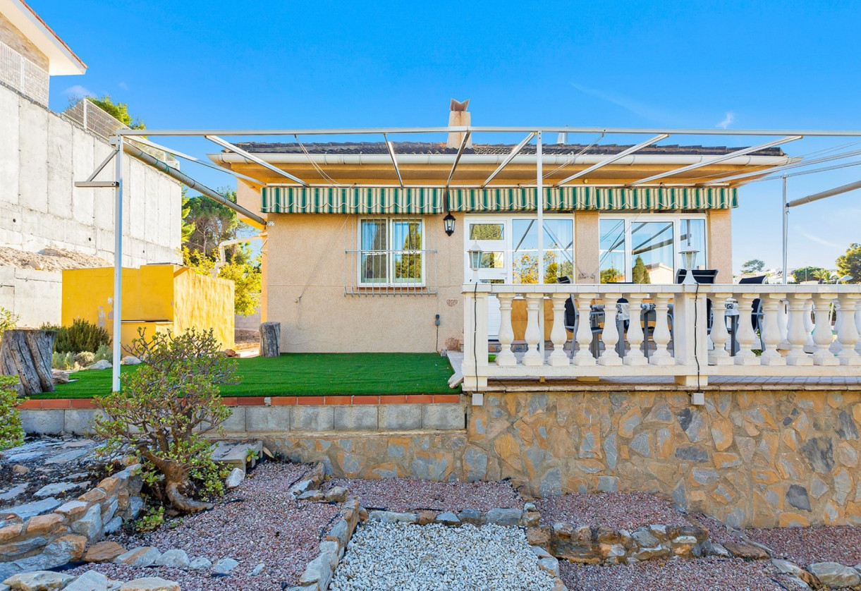 Resale · Detached House / Villa · Torrevieja · Los balcones