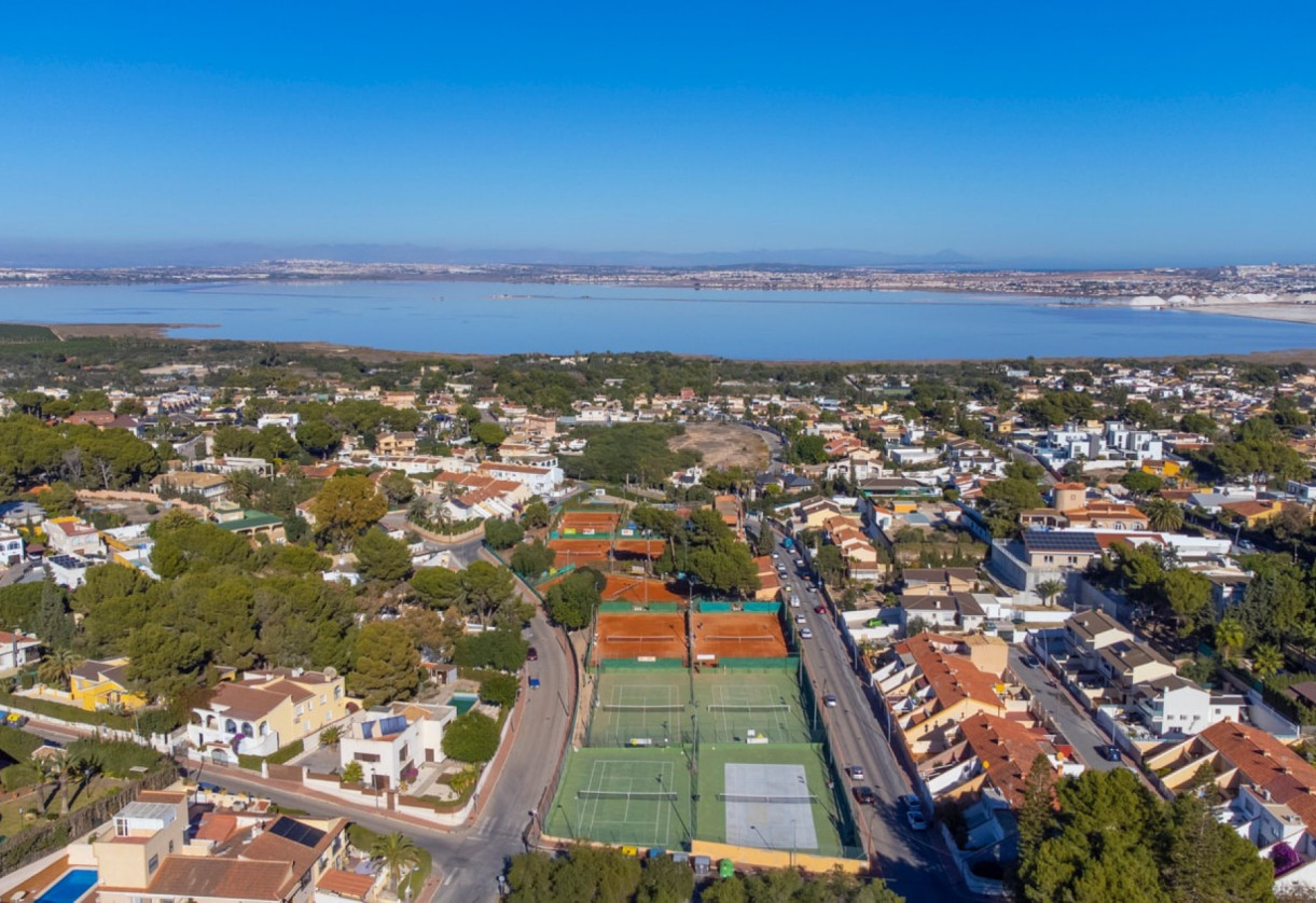 Rynek wtórny · Detached House / Villa · Torrevieja · Los balcones