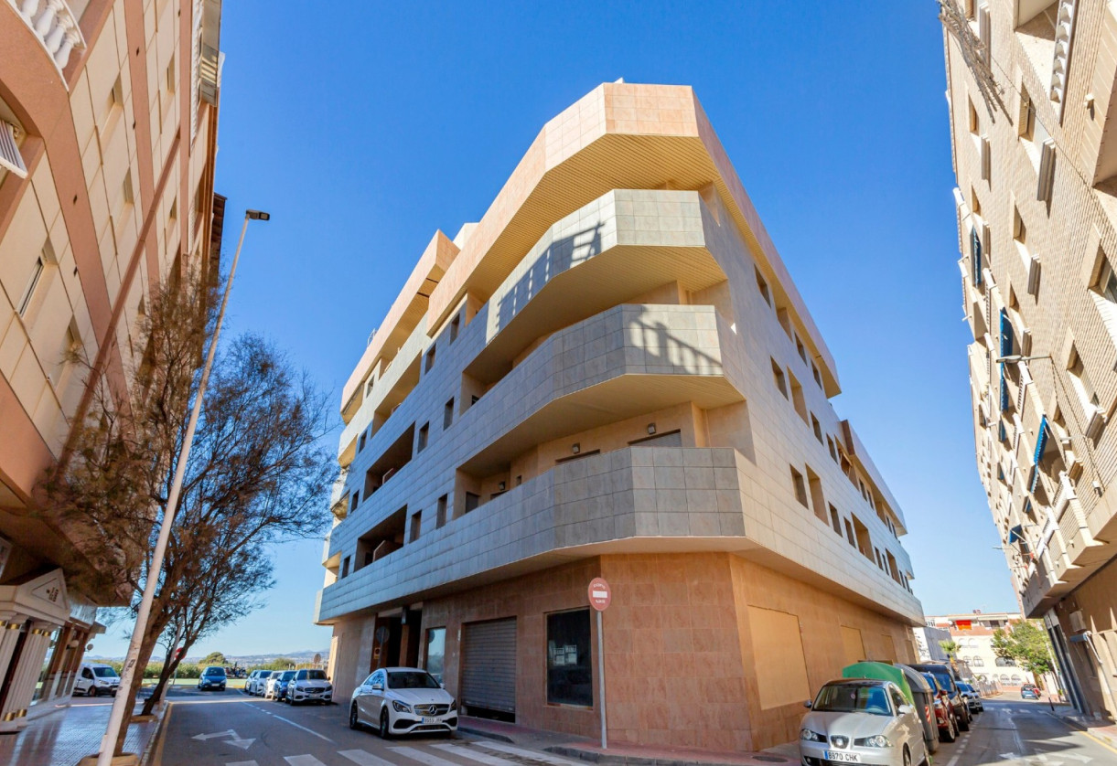 Rynek wtórny · Apartment / flat · Torrevieja · Torrelamata - La Mata