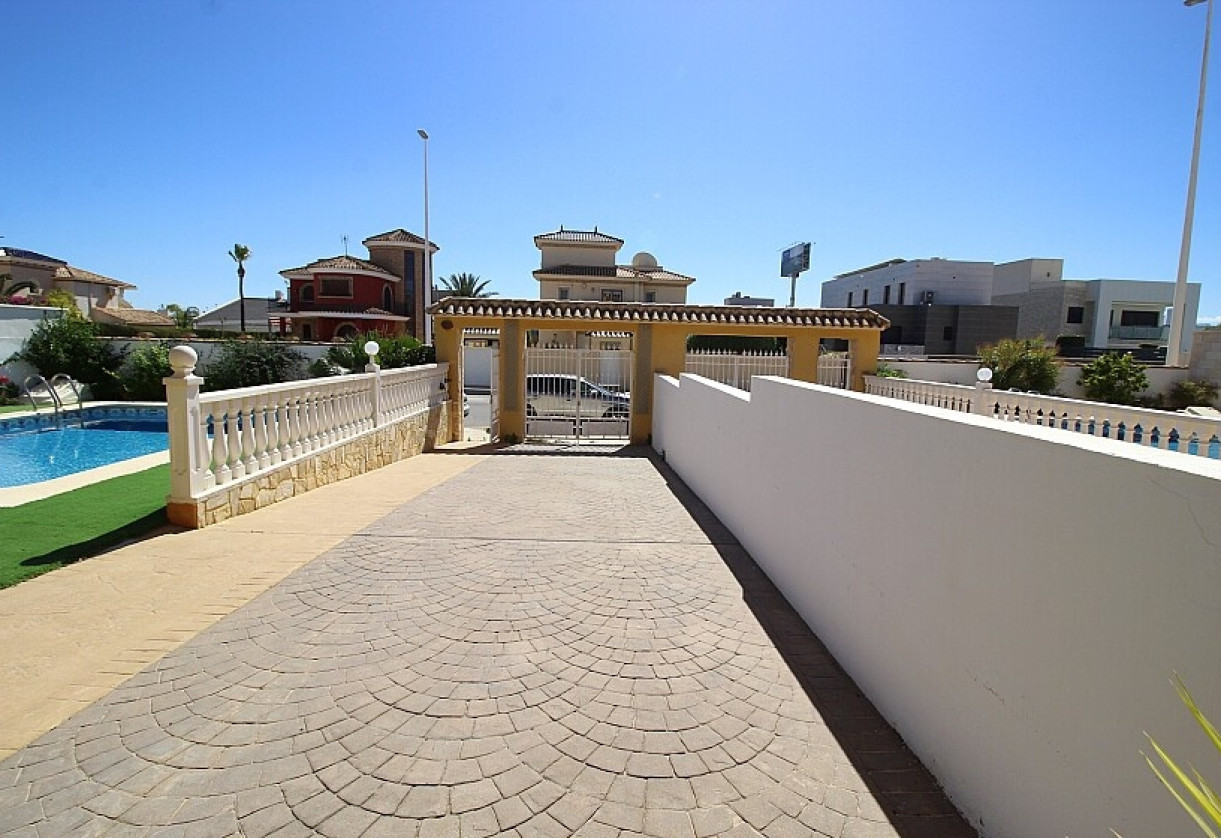 Reventa · Villa · Orihuela Costa · La Zenia