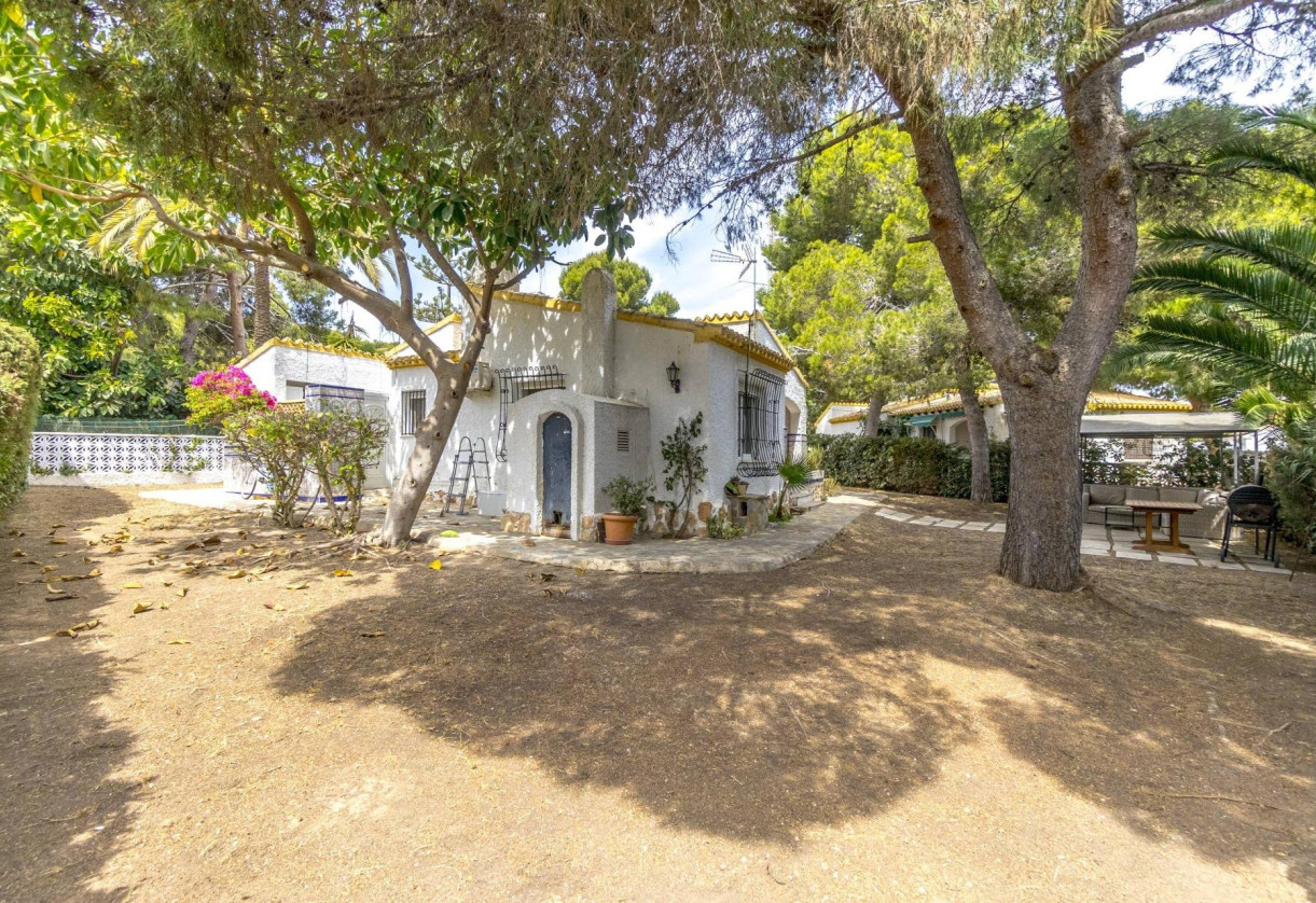 Sale · Villa · Orihuela Costa · Punta Prima