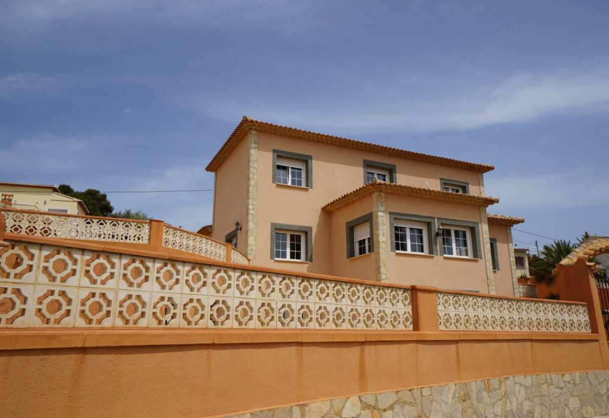 Sale · detached house · Calpe