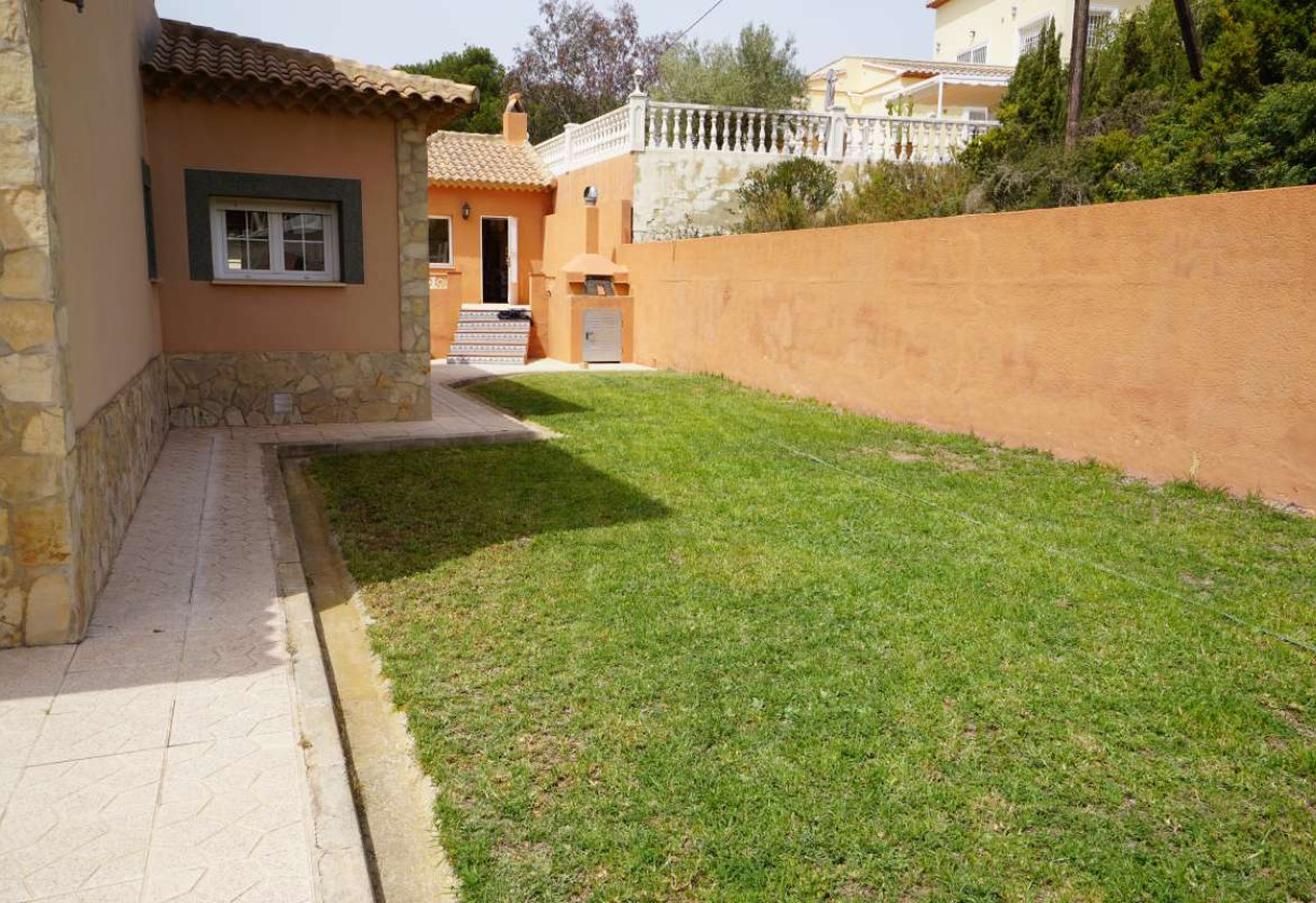 Sale · detached house · Calpe