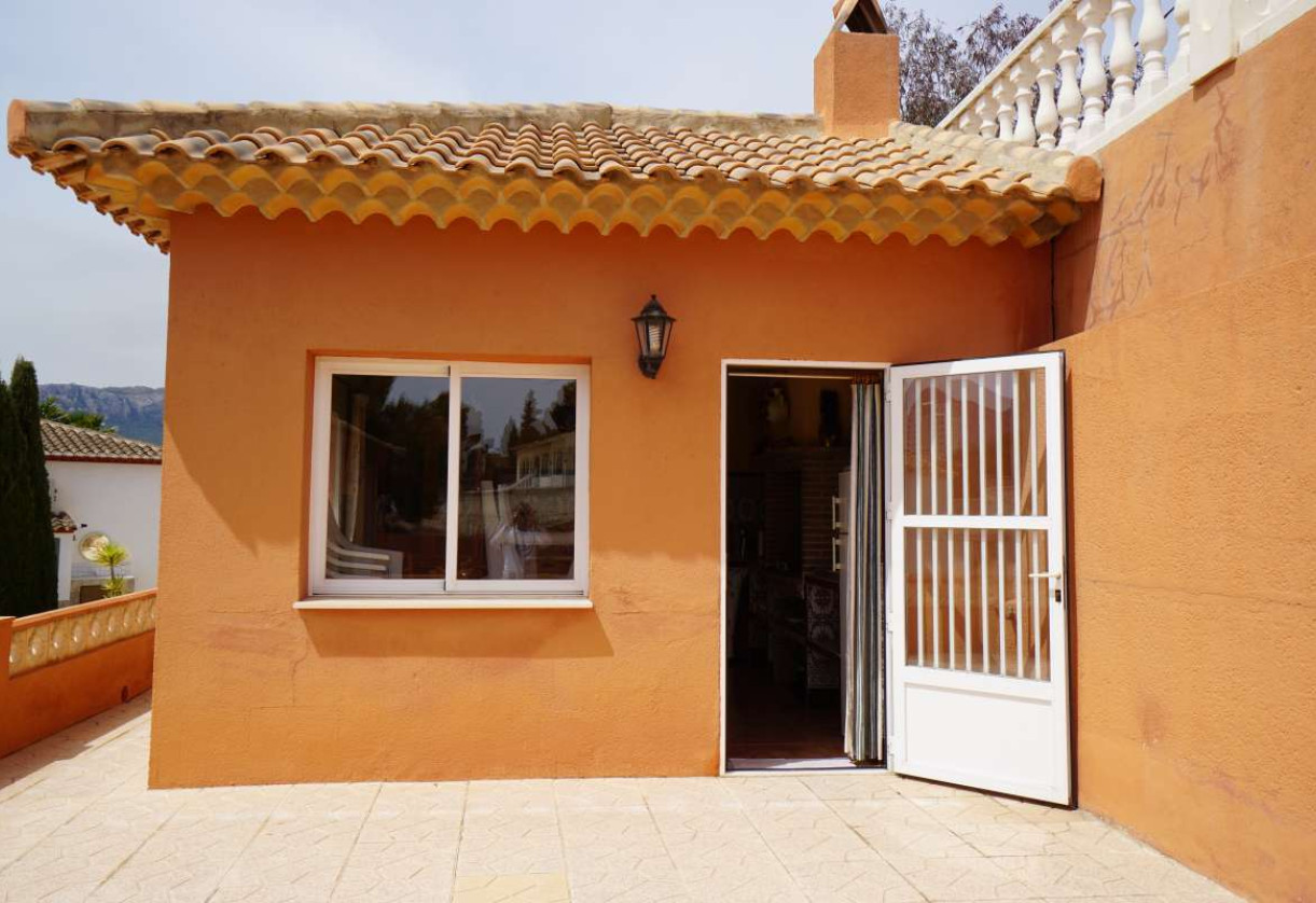 Sale · detached house · Calpe