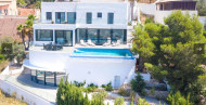 Resale · detached house · Cumbre del Sol