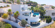 Resale · detached house · Cumbre del Sol