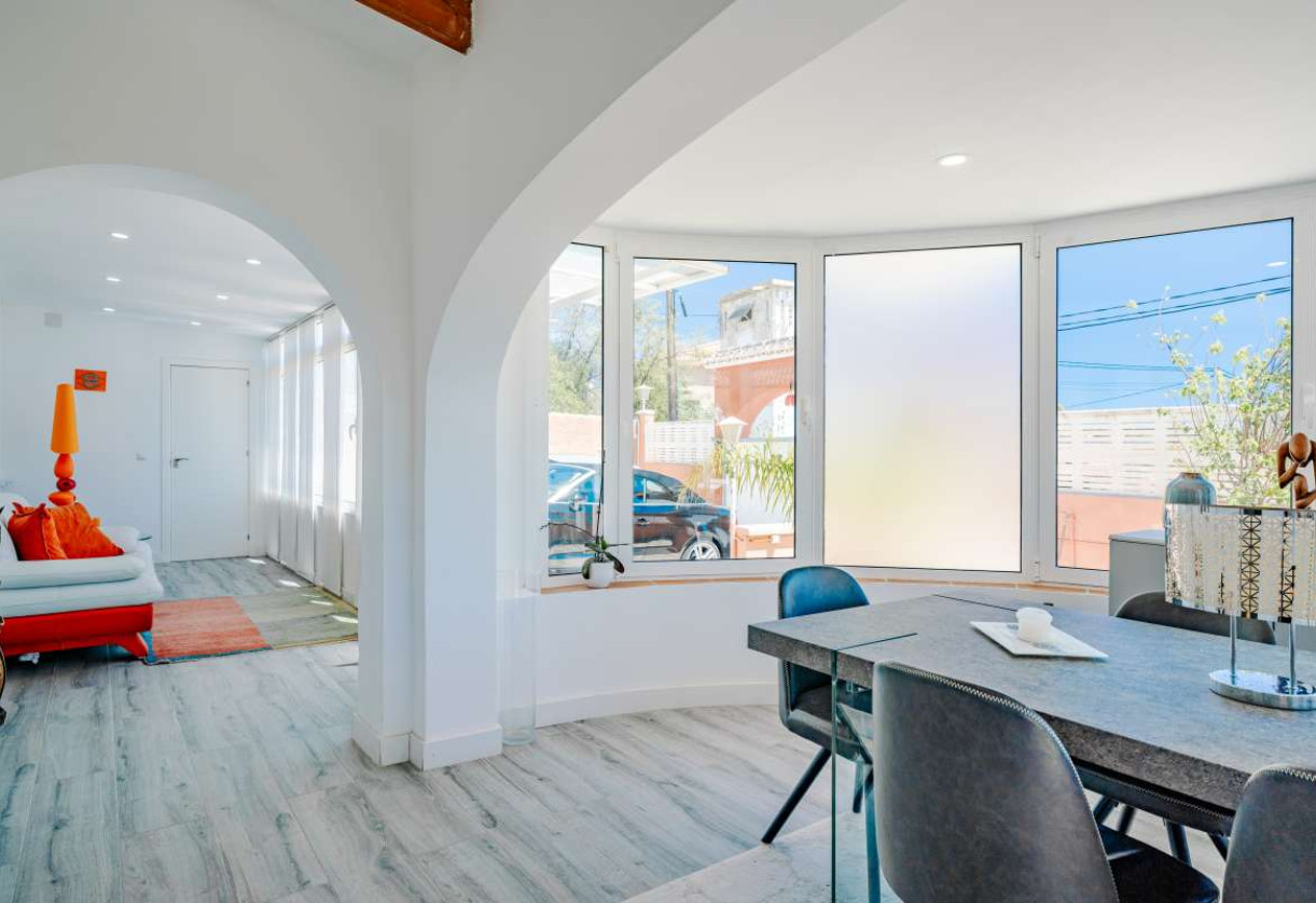 Rynek wtórny · detached house · Calpe