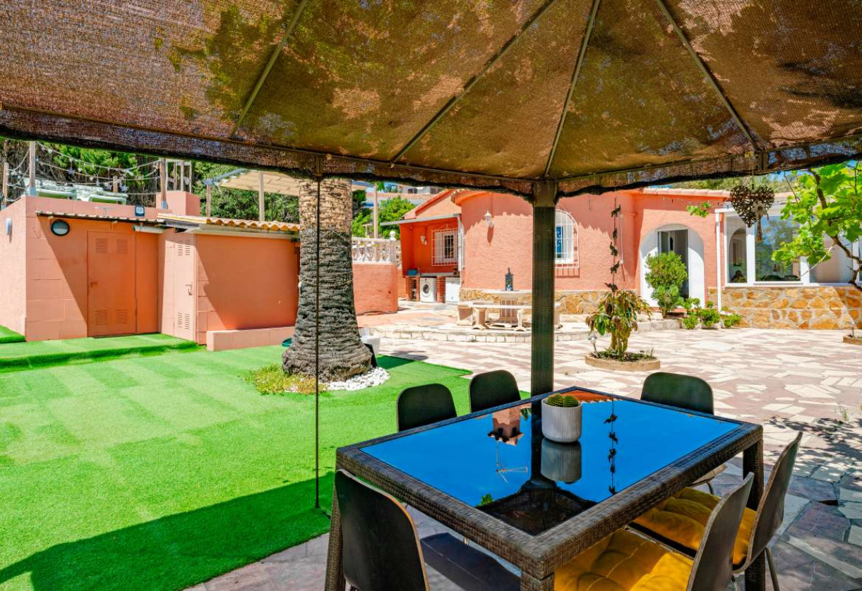 Rynek wtórny · detached house · Calpe