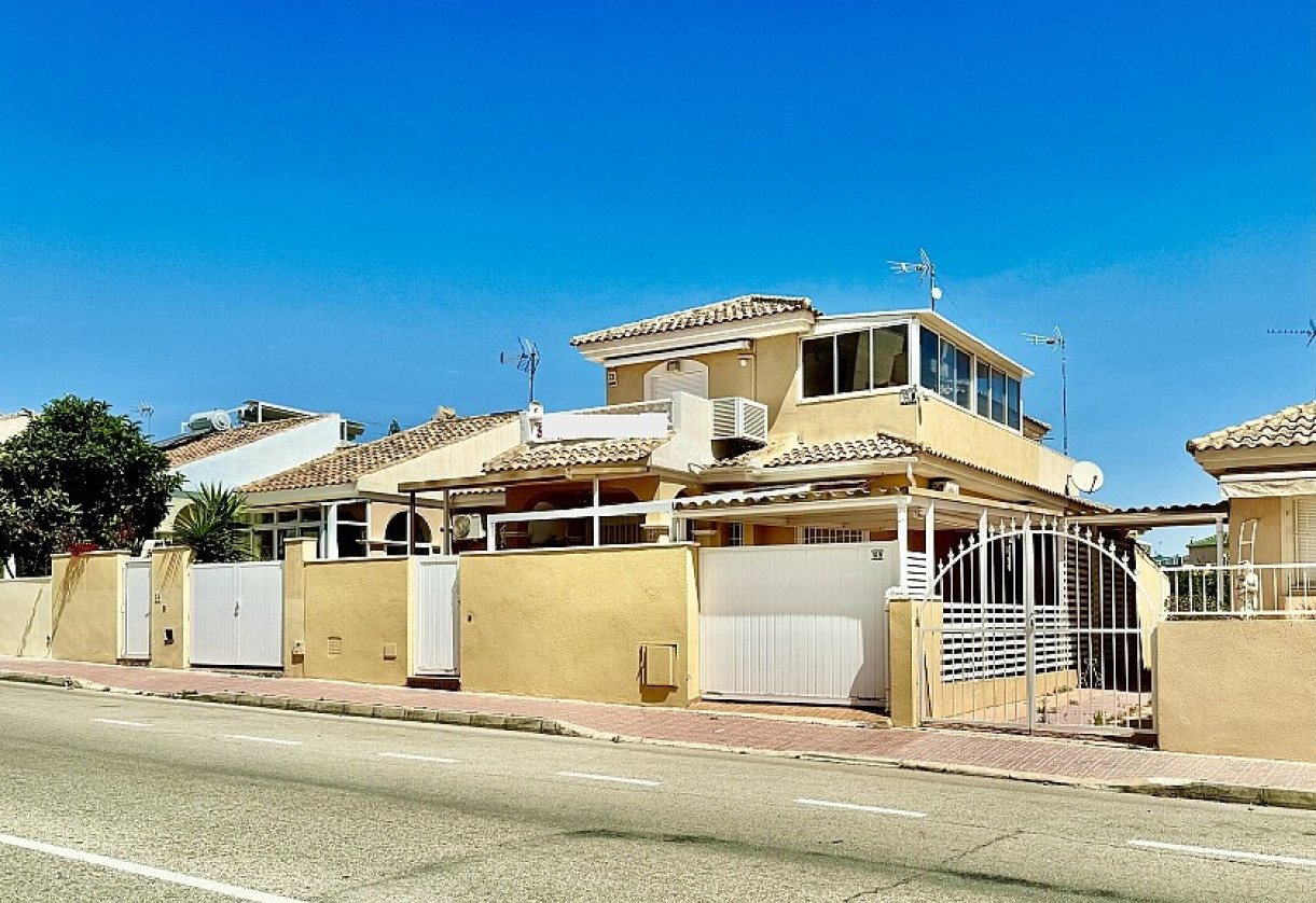 Reventa · Townhouse · Orihuela Costa · Los Altos