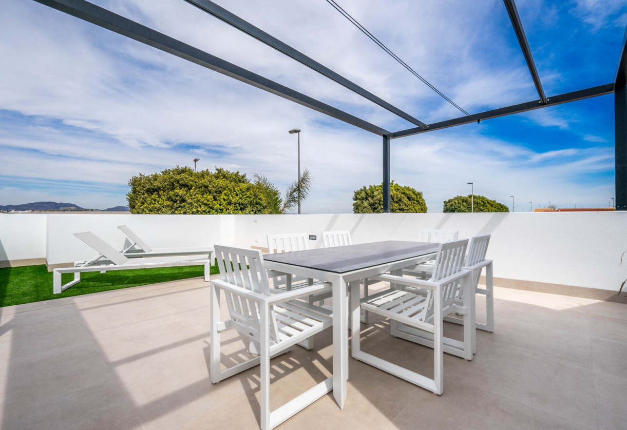 Nueva construcción  · Villas · ROLDAN