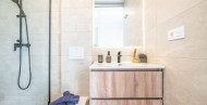 Nueva construcción  · Villas · ROLDAN