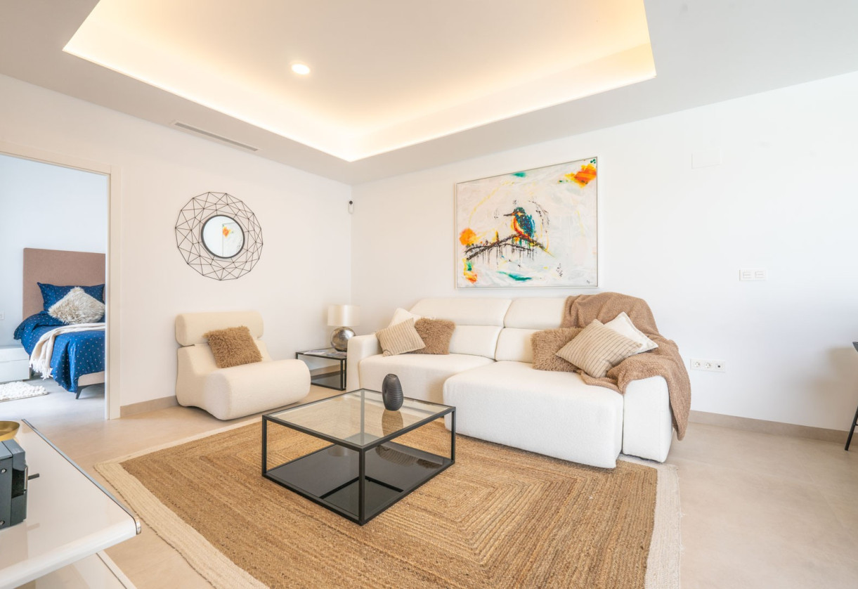 Nueva construcción  · Villas · ROLDAN