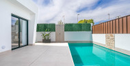 Nueva construcción  · Villas · ROLDAN