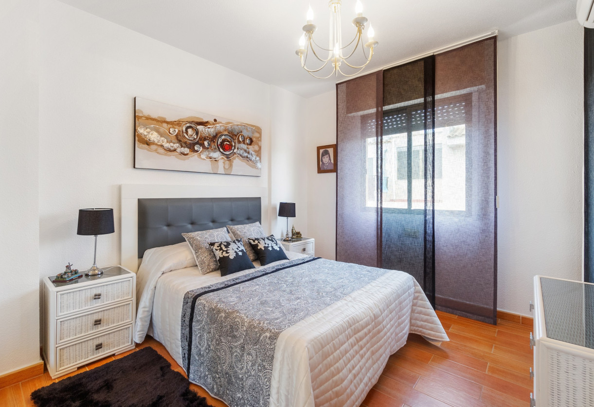 Sale · Townhouse · Guardamar Playa