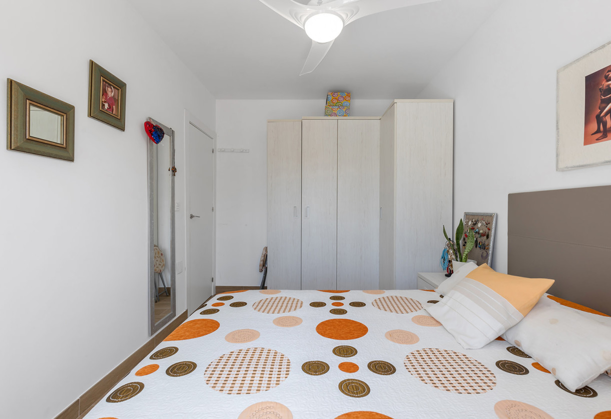 Reventa · Apartment · Orihuela Costa · La Zenia