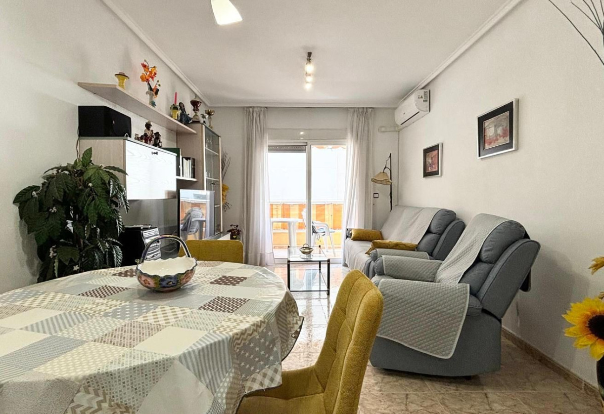 Rynek wtórny · Apartment · Torrevieja · Playa del Cura