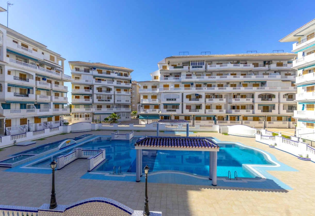 Rynek wtórny · Apartment · Torrevieja · La Mata