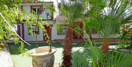 Resale · Country house · Orihuela