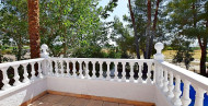 Resale · Country house · Orihuela