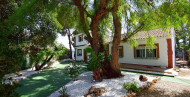 Resale · Country house · Orihuela